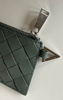 Neu mit Etikett: 520 $ Bottega Veneta Leder-Slim-Geldbörse Intreccio Weave Slate 619200