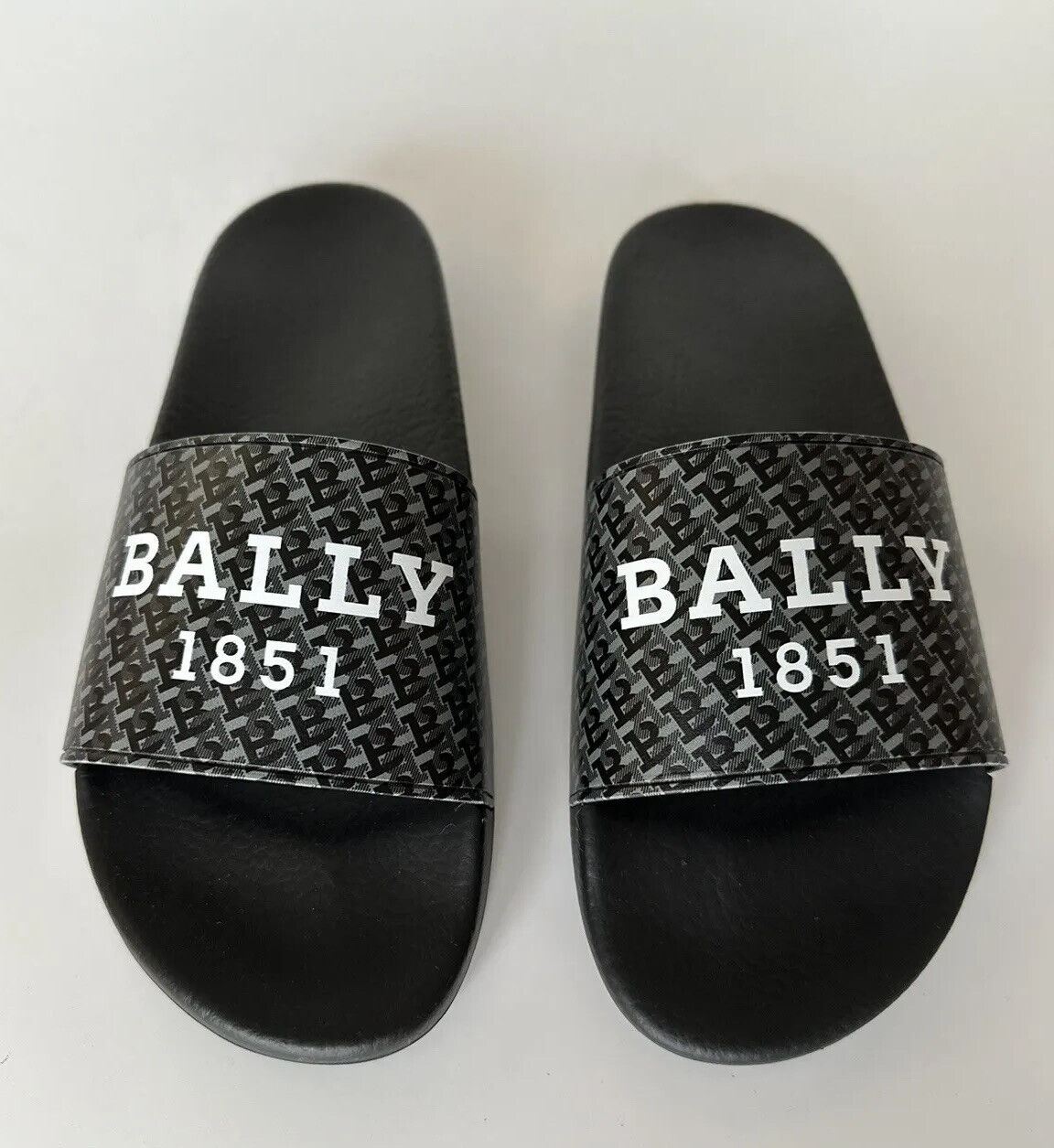 NIB Bally Sabrio Men's Slide Rubber Black Logo Sandals 10 US 6301209 Italy