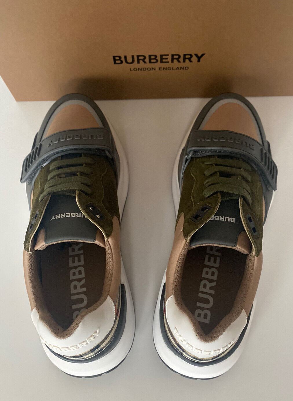NIB Burberry Herren Ramsey Check Beige &amp; Green Sneakers 8 US (41 Euro) 8045292 IT 