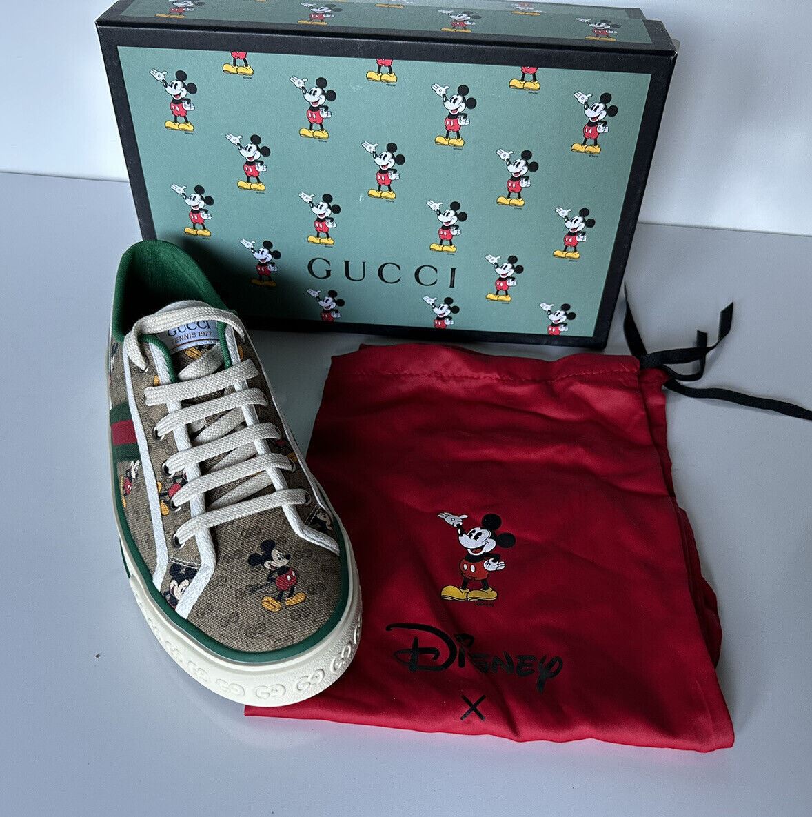 Neu mit Etikett: Gucci Herren Tennis 1977 Mickey Mouse GG Sneakers 9 US (42 Euro) 606110 IT 