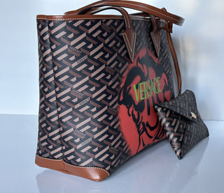 Neu mit Etikett Versace Greca Signature Smiley Medusa Tragetasche Abnehmbare Tasche IT 1008109