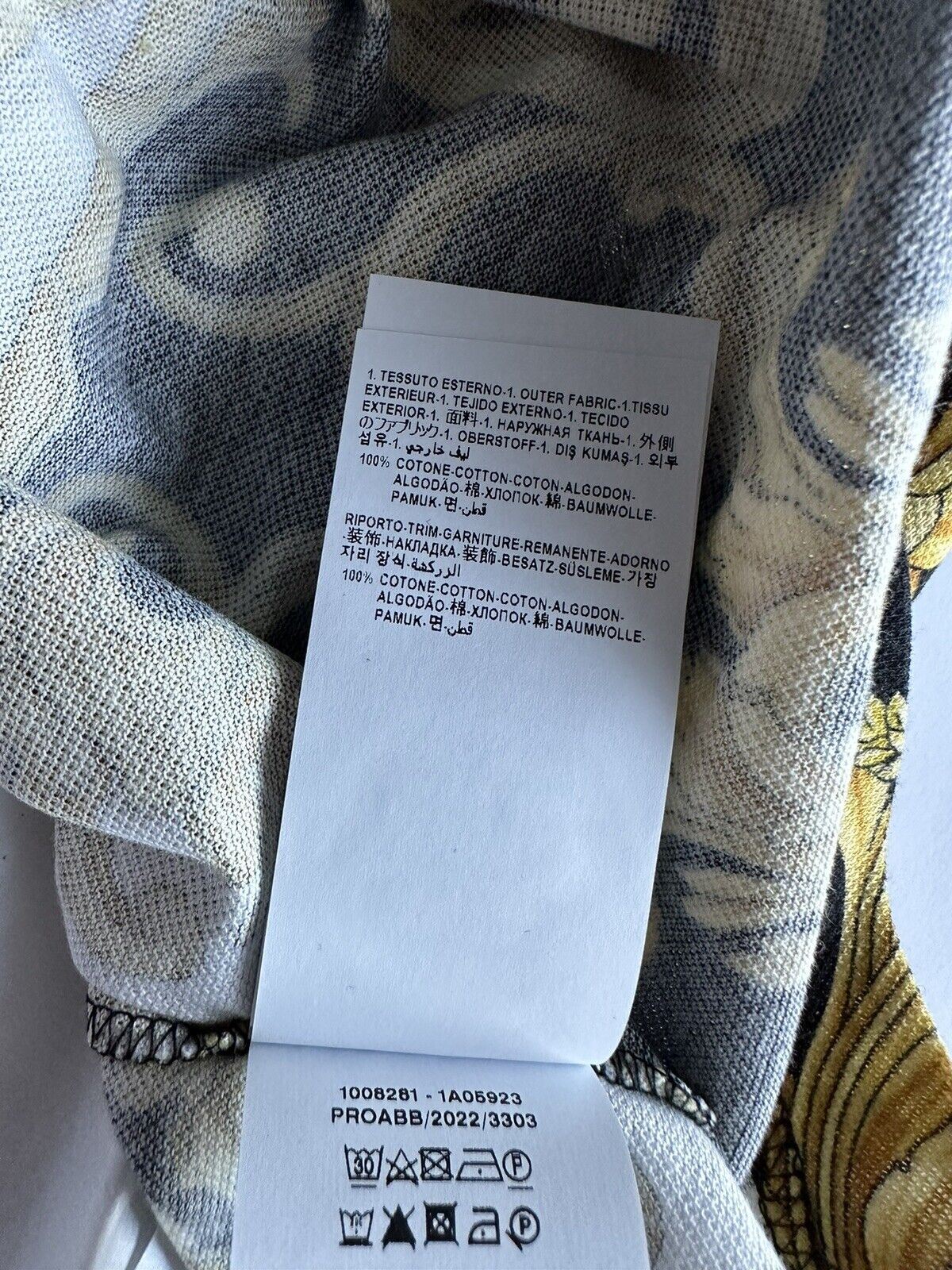 NWT $600 Versace Piquet Fabric Medusa Renaissance Polo Shirt Medium 1008281