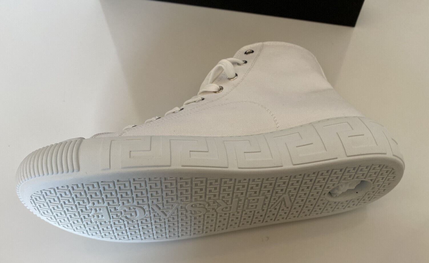 NIB Versace White Palladium High-Top Canvas Sneakers 10,5 US (43,5 Euro) DSU8403 