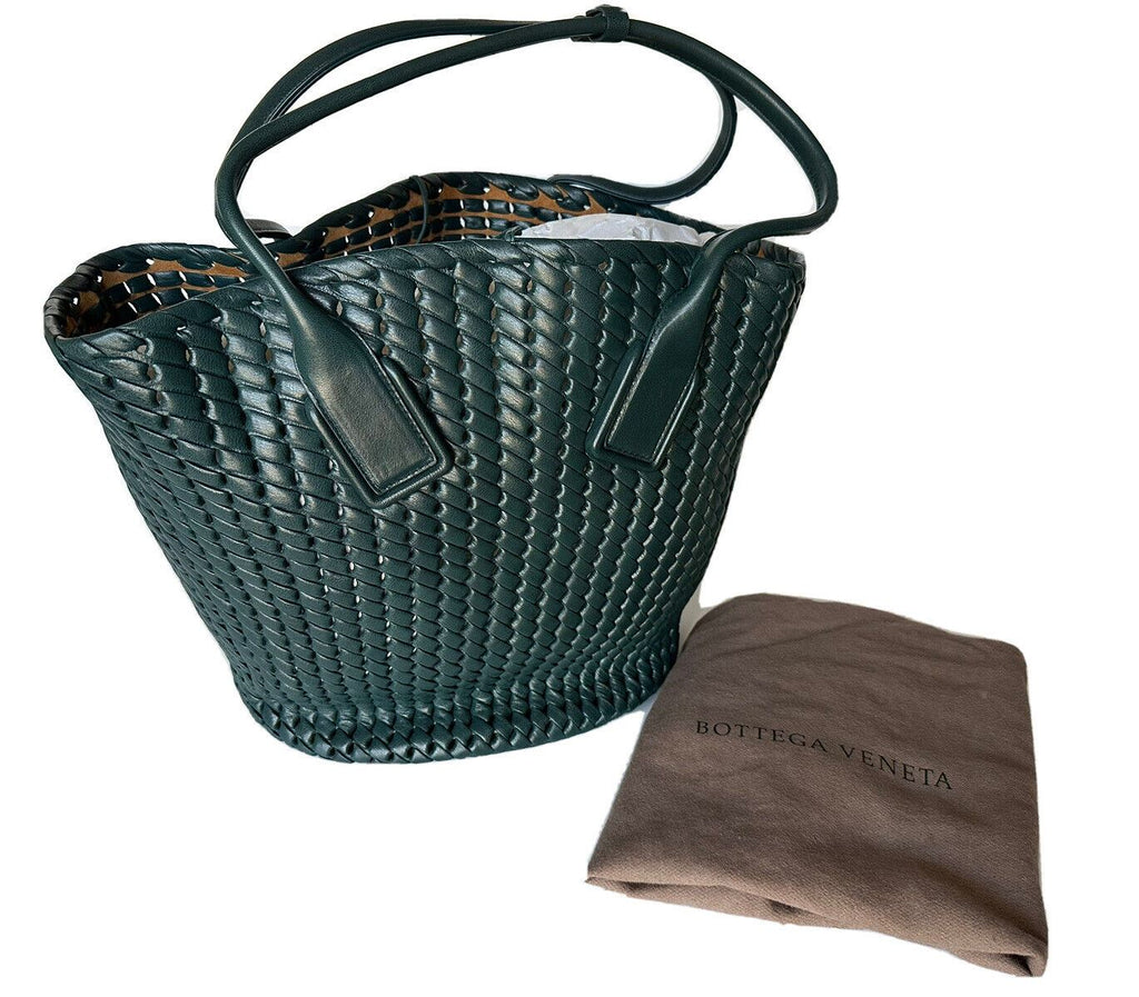 Neu mit Etikett: 7.000 $ Bottega Veneta Mittelgroße Korbtasche aus Leder in Intreccio Rete 578342