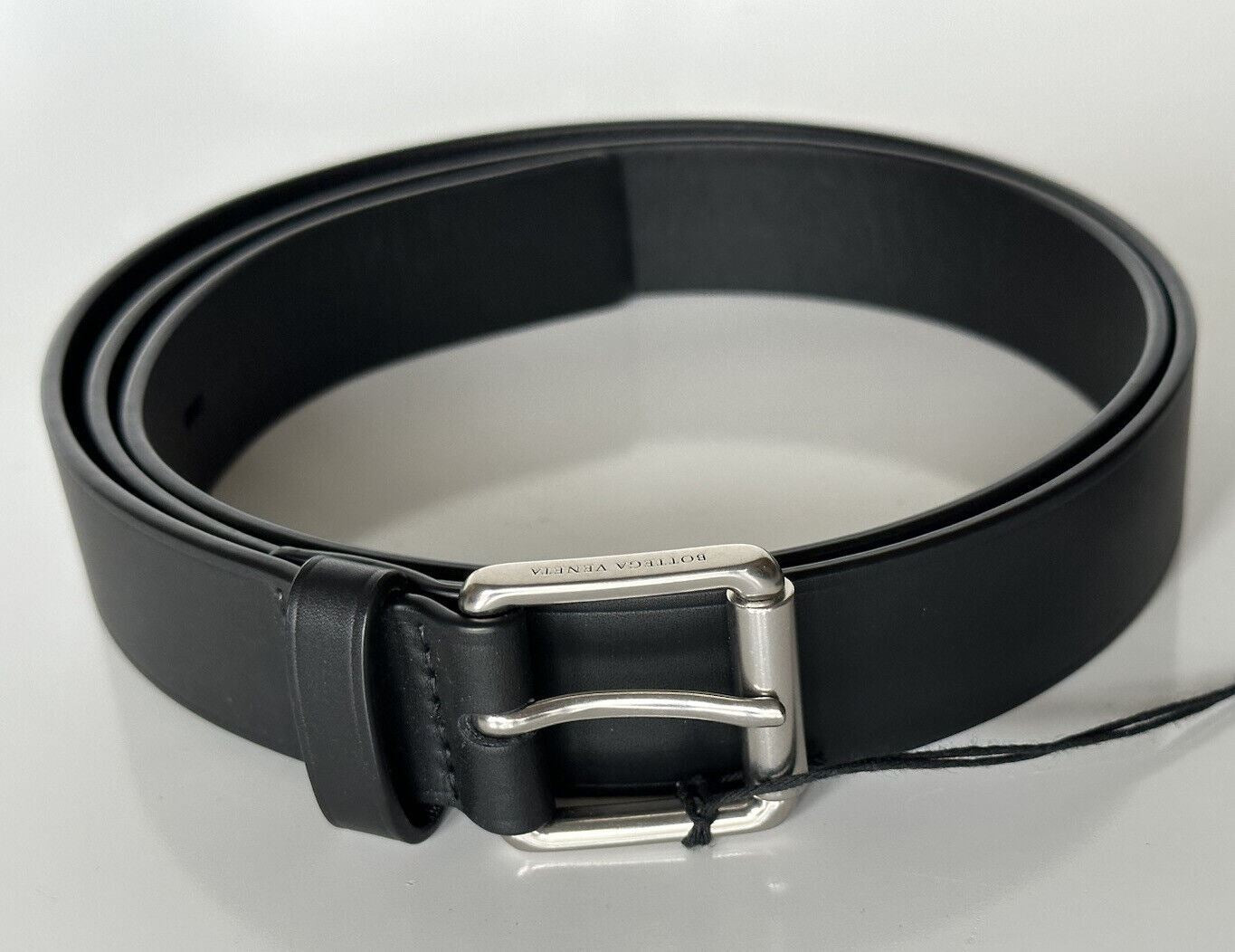 NWT $480 Bottega Veneta Elongated Holes Matte Leather Black Belt 105/42 574858