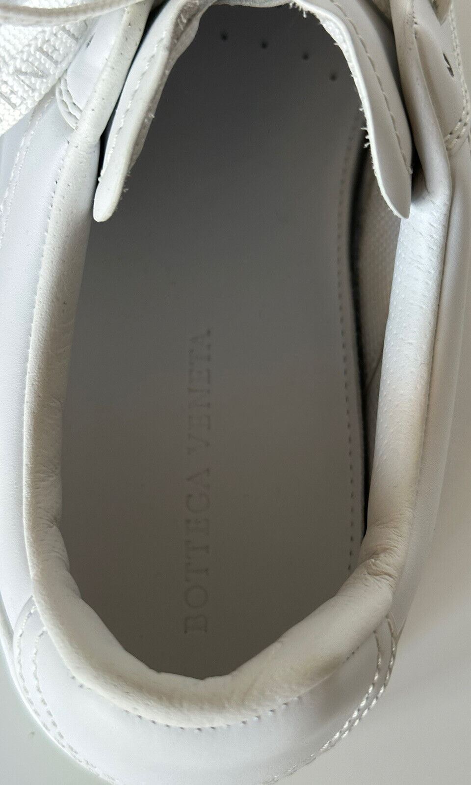 NIB 690 $ Bottega Veneta Herren-Sneakers aus weißem Kalbsleder 9,5 US (42,5) 578298