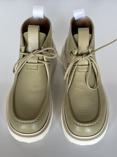 NIB $ 890 Bottega Veneta Leder Grüne leichte Stiefeletten 10 US 578287 Italien