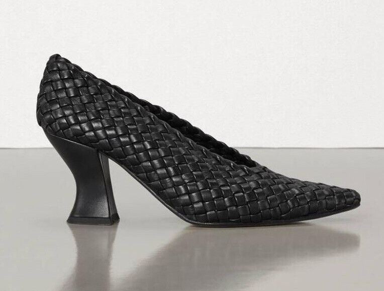 Черные кожаные туфли Bottega Veneta Tubular Lagoon Intrecciato 9,5 608850, $1150
