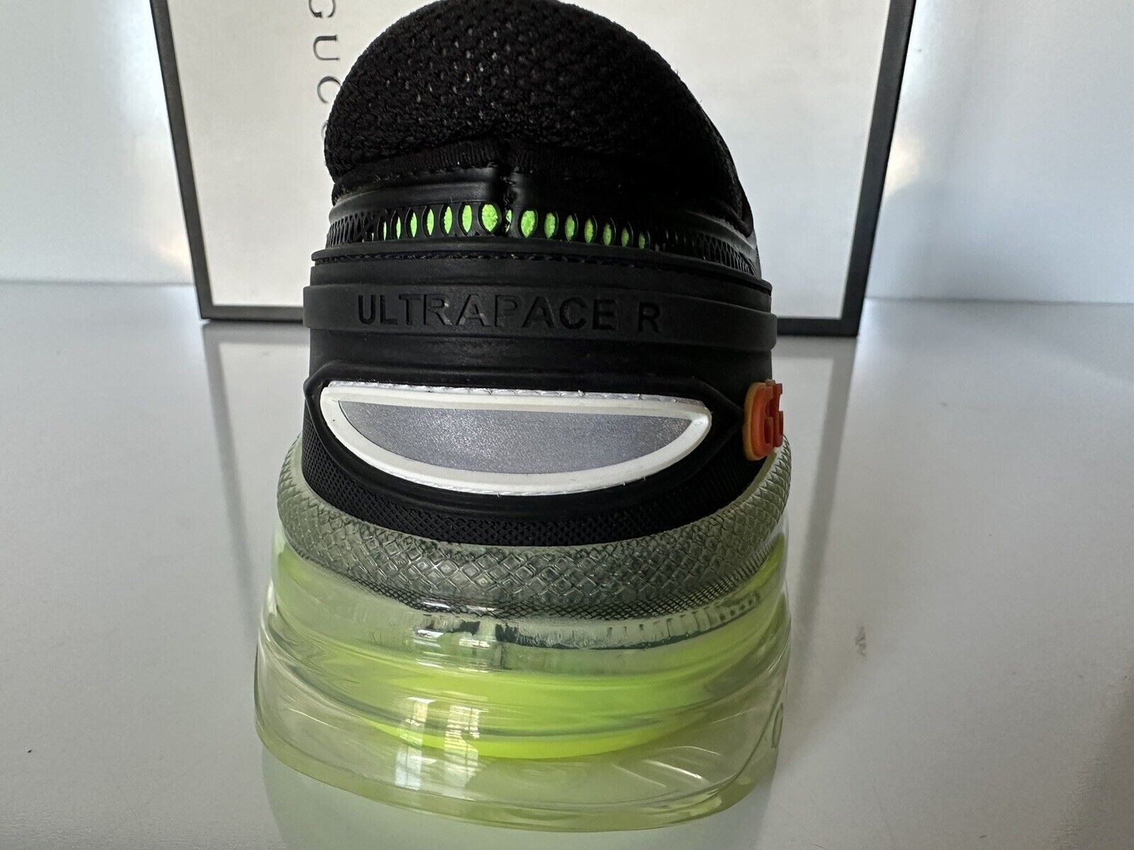 NIB Gucci Ultrapace R Sneakers in Schwarz und Grün 8 US (Gucci 7,5) 620337 IT