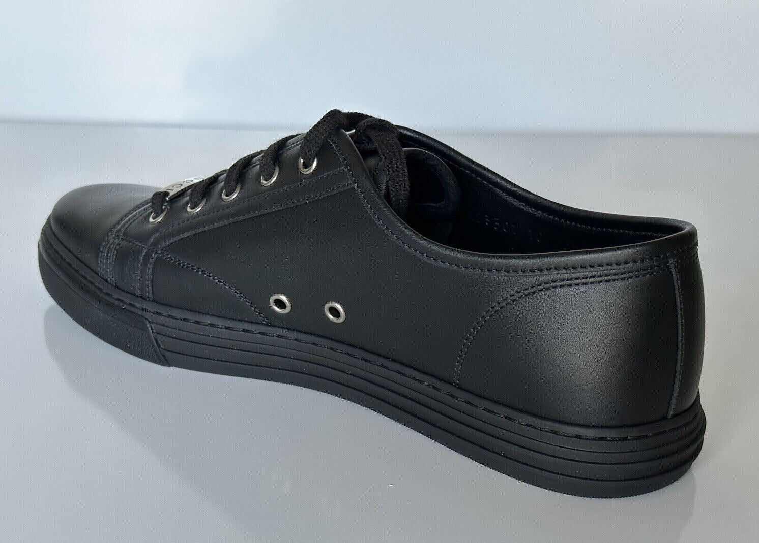 NIB Gucci Herren Low-Top-Sneaker aus schwarzem weichem Leder 10,5 US (Gucci 10) 423301 IT 