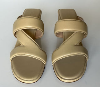 NIB $ 840 Bottega Veneta Kalbsleder Mule Sandalen Schuhe Cane Sugar 9 US 651376 