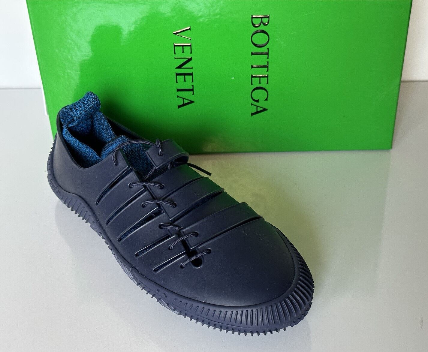 NIB $ 750 Bottega Veneta Tech Knit Rubber Blue Climber Sneakers 10 US 658725 IT 