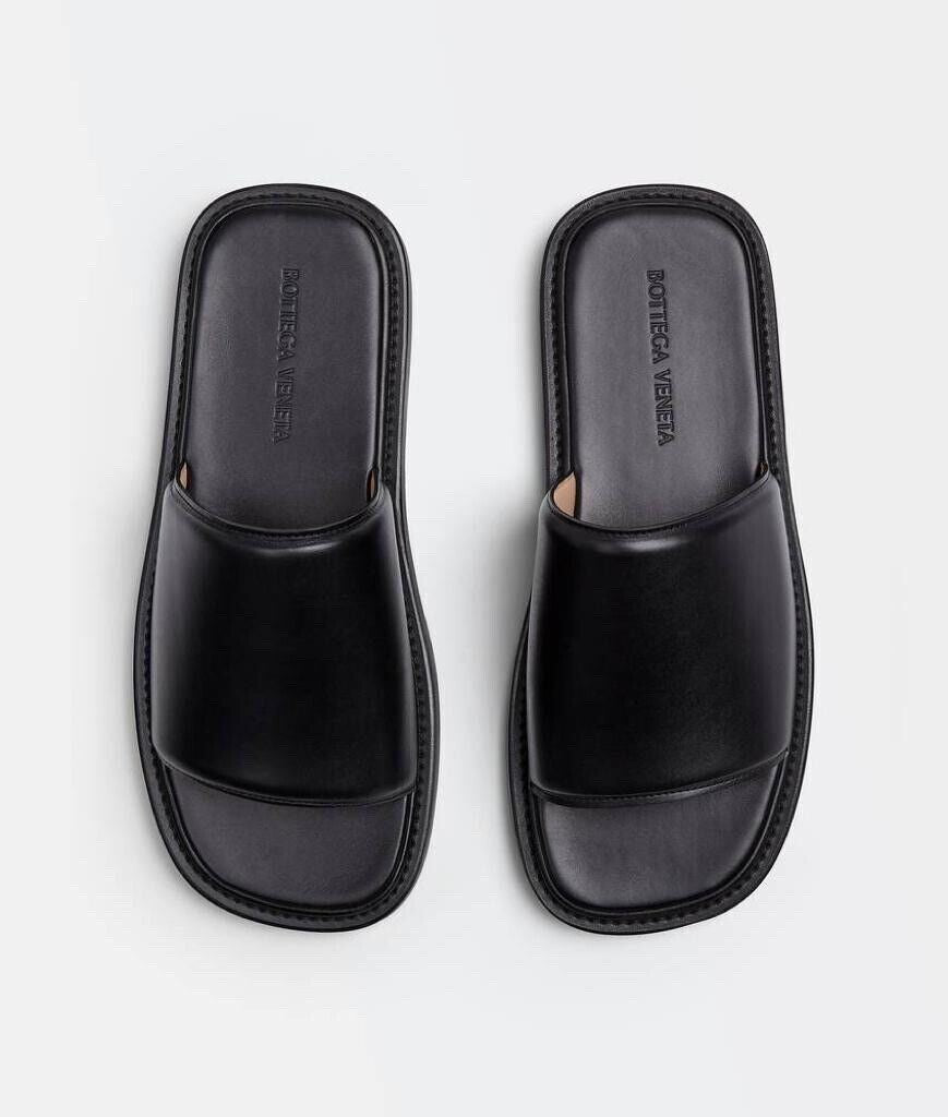 NIB $690 Bottega Veneta Men's Vienna Calf Leather Sandals Black 7 US 667087 IT