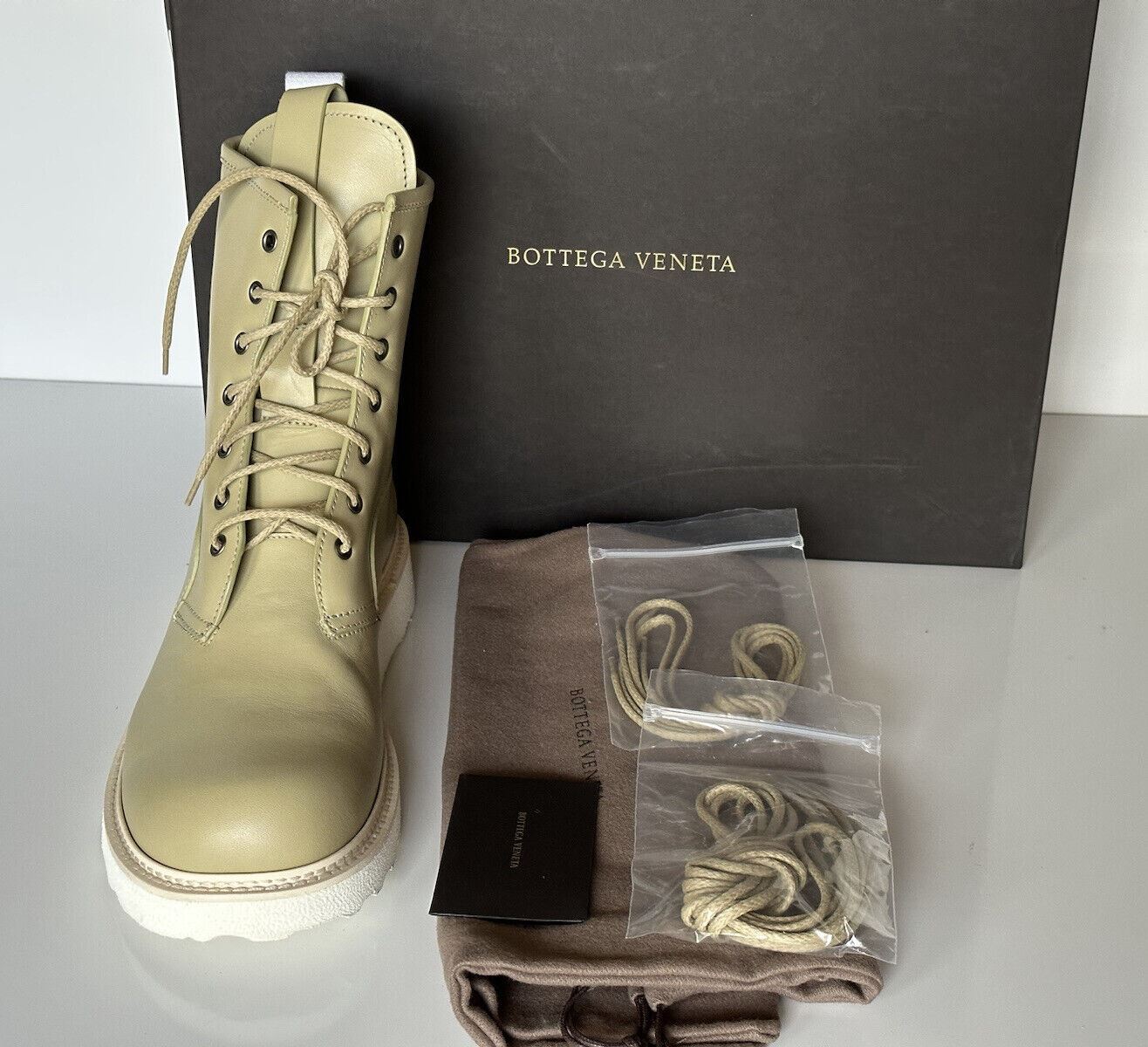 NIB $950 Bottega Veneta Leather Green Lightweight Lace up Boots 12 US 578289