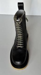 NIB $ 1450 Bottega Veneta Military-Kalbsleder-Schnürstiefel in Schwarz 13 US 610338