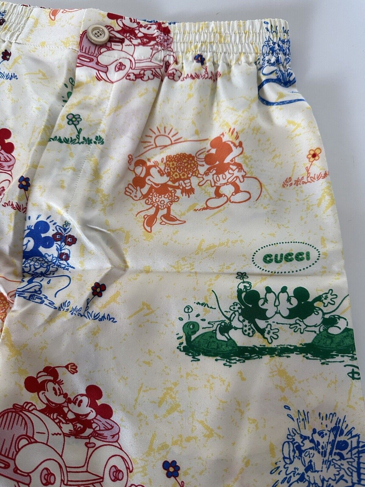 NWT Gucci Women's Mickey Stories on Twill 100% Silk Ivory Shorts 38 (S) 609679