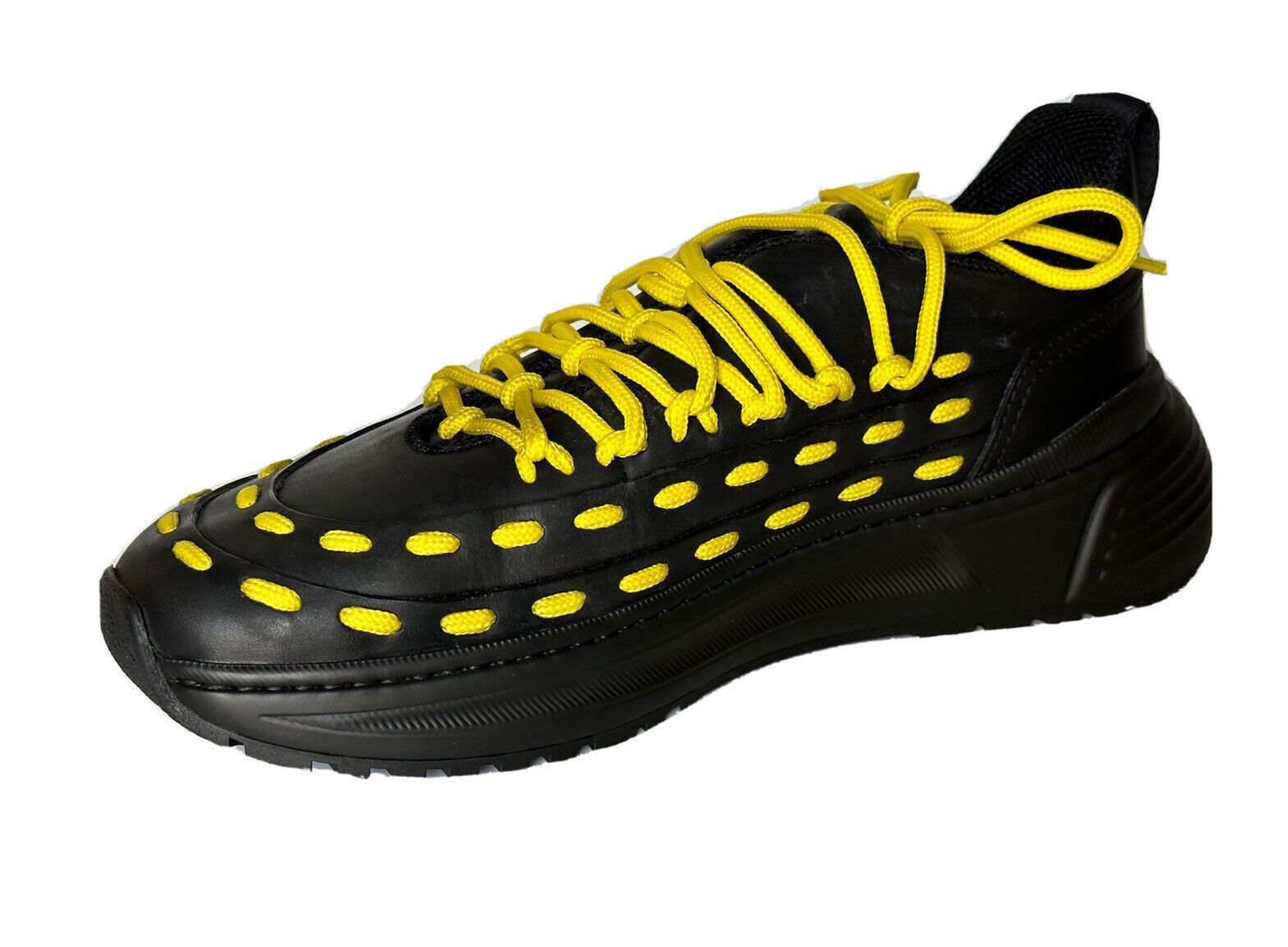 NIB $950 Bottega Veneta Mens Leather Black/Yellow Sneakers 7 US 578305 1013