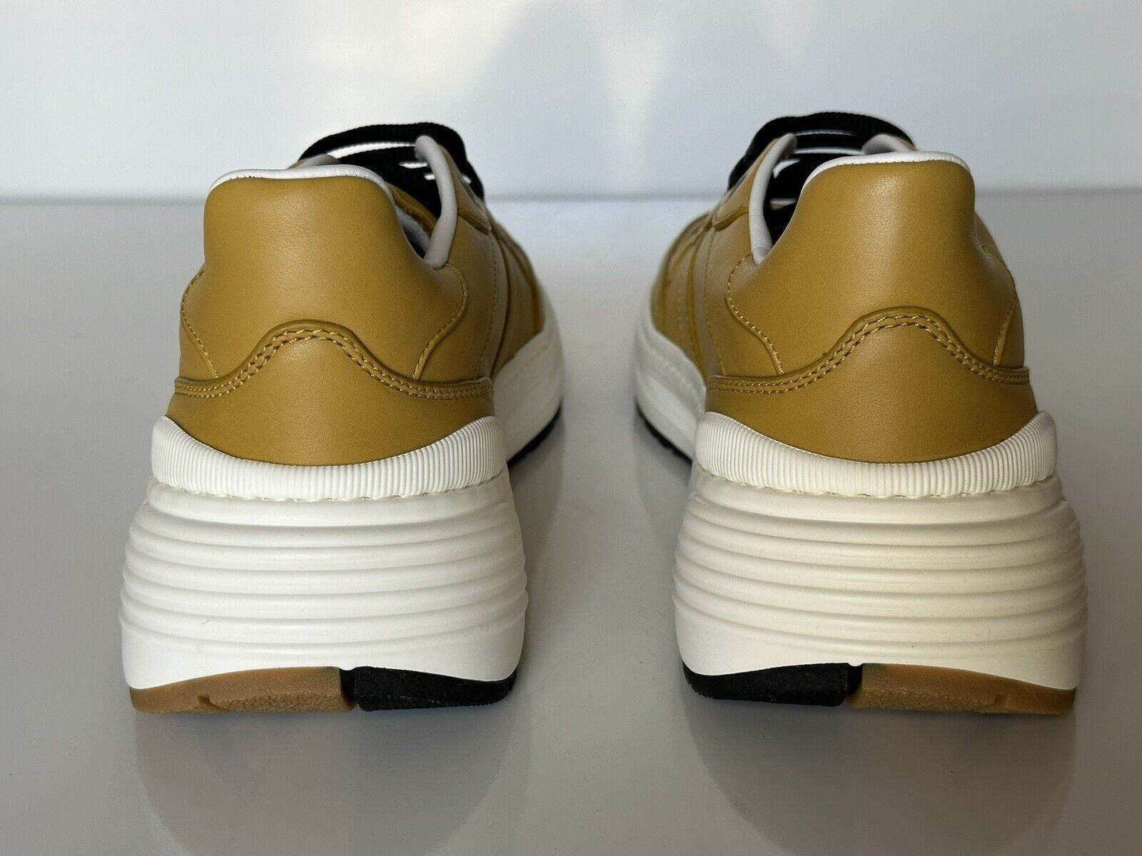 NIB $ 850 Bottega Veneta Herren-Sneakers aus Butterscotch-Leder 7,5 US 565646 7721 