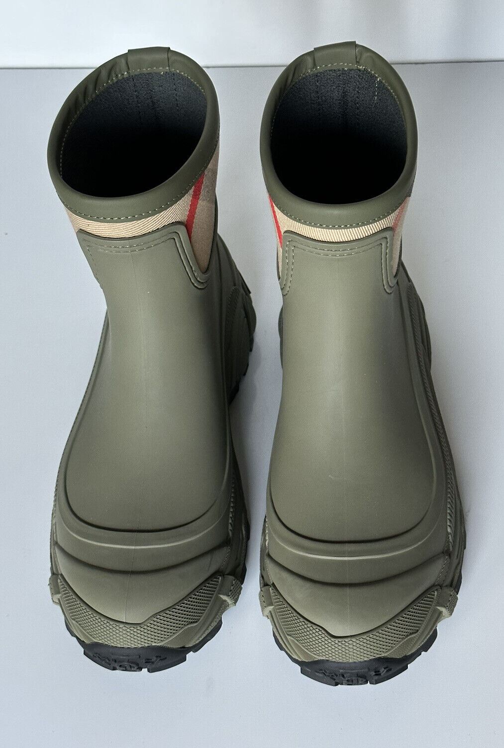 NIB Burberry Ryan Rubber Women's Dark Green Ankle Boots 11 US (41 Eu) 8045185 IT