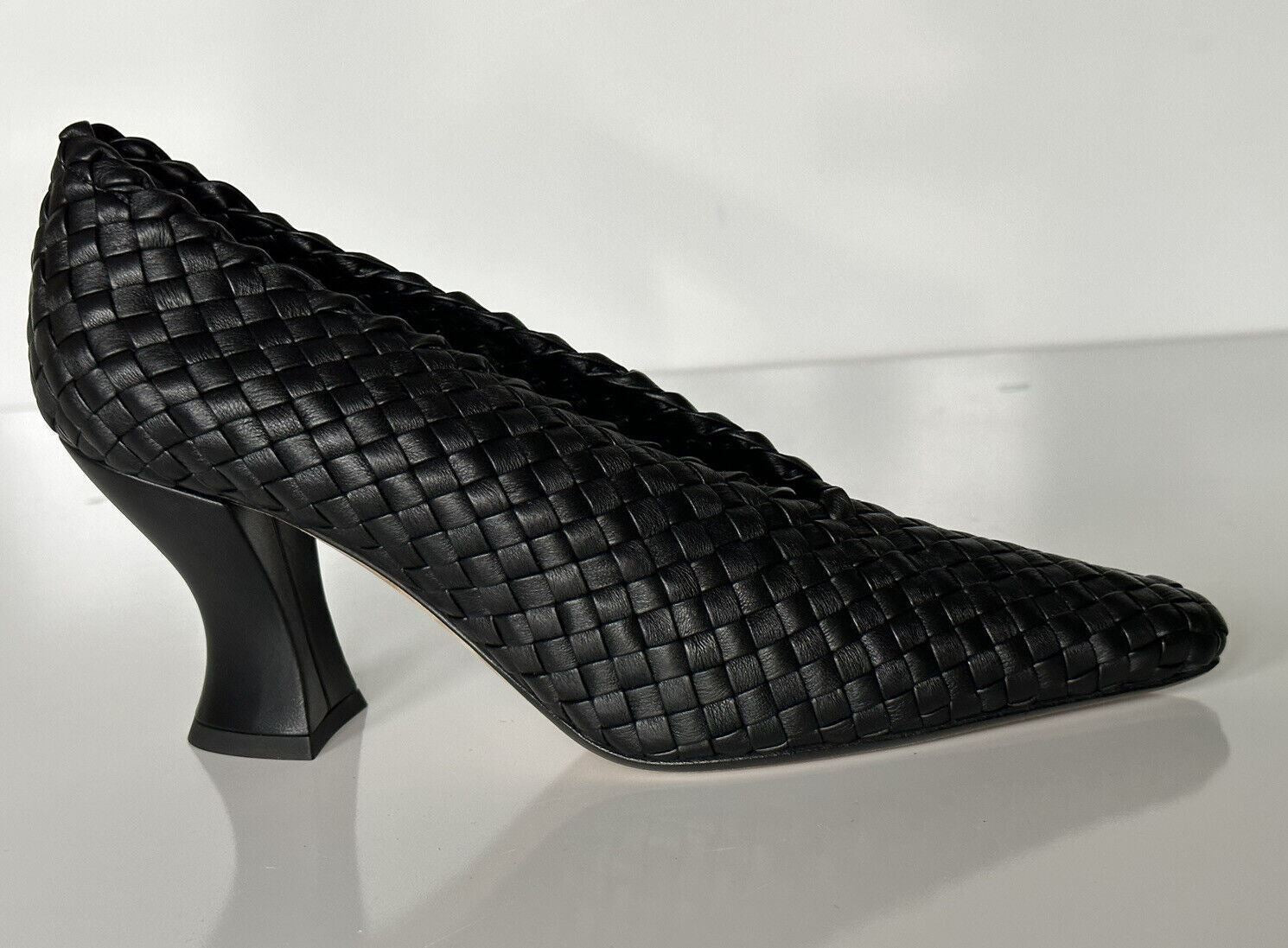 Черные кожаные туфли Bottega Veneta Tubular Lagoon Intrecciato 8,5 608850, $1150 