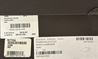 NIB $ 760 Bottega Veneta Napa Leder Black Almond Toe Mules Schuhe 8 US 608838 IT