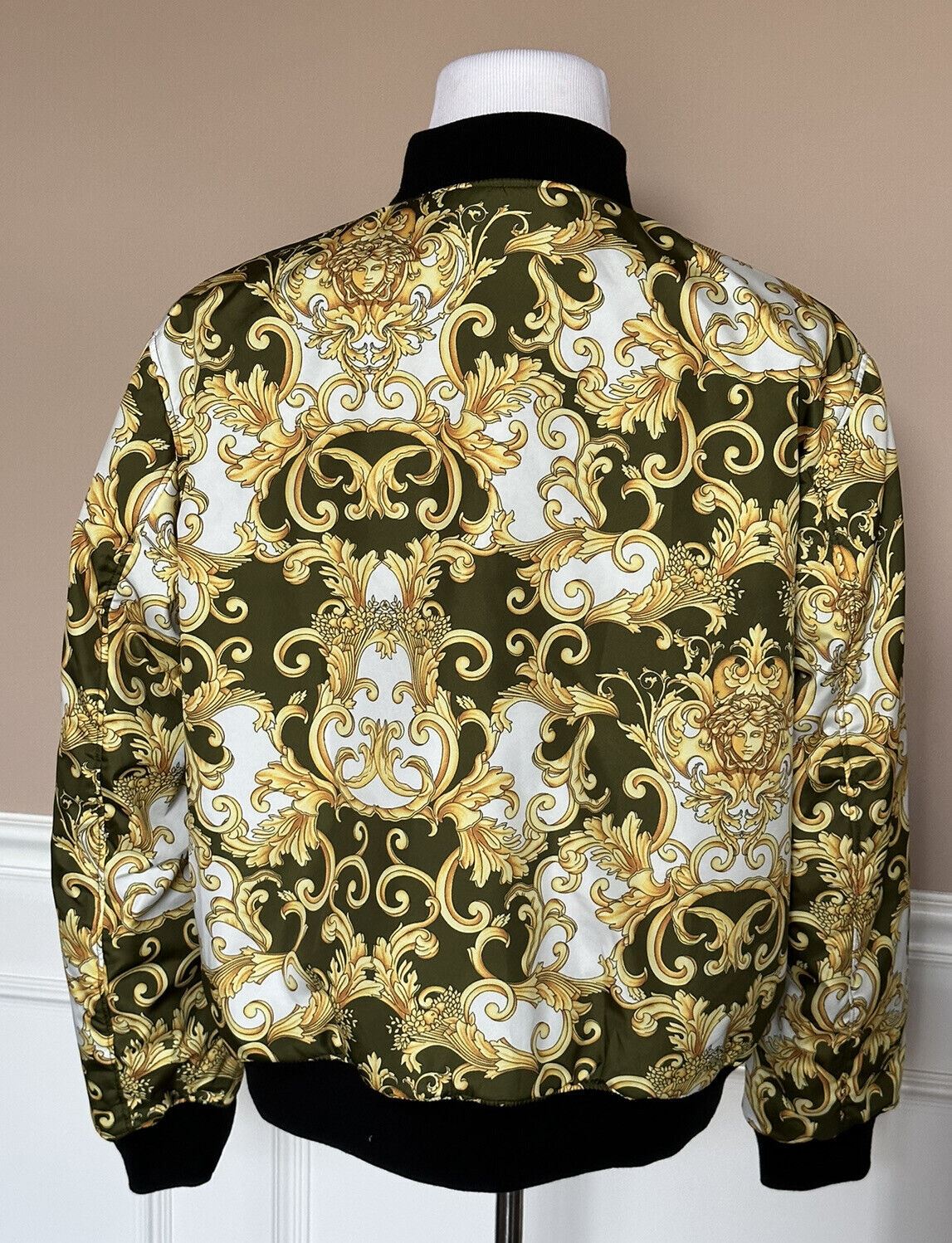 NWT Versace Mens Blousons Baroque Reversible Jacket Military Green 56 A89511S