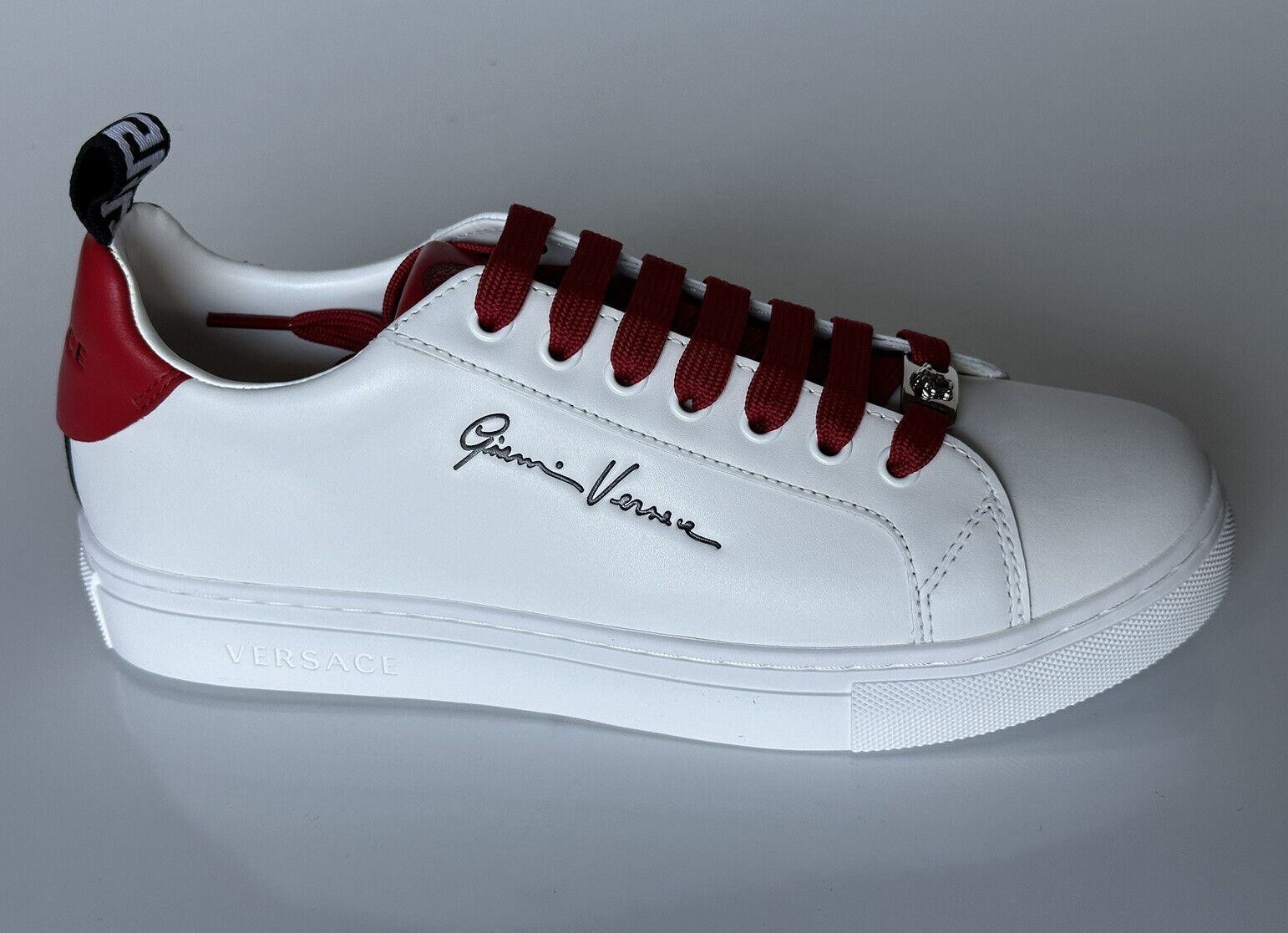 NIB $750 Versace Low Top White/Red Leather Sneakers 8 US (38 Euro) 1002773