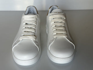 NIB Versace Low Top Damen-Sneaker aus weißem Leder, 9 US (39 Euro), hergestellt in Italien 