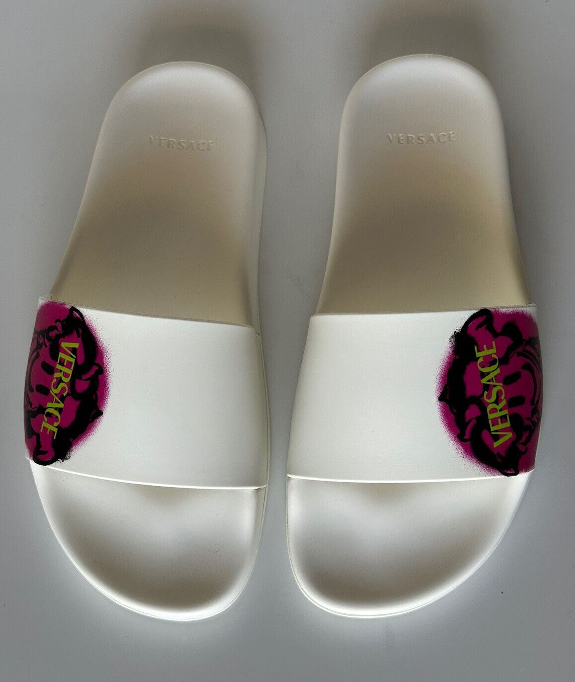 NIB $500 Versace Smiley Medusa Slides Sandals White/Fuxia 8 US DSR609CN Italy