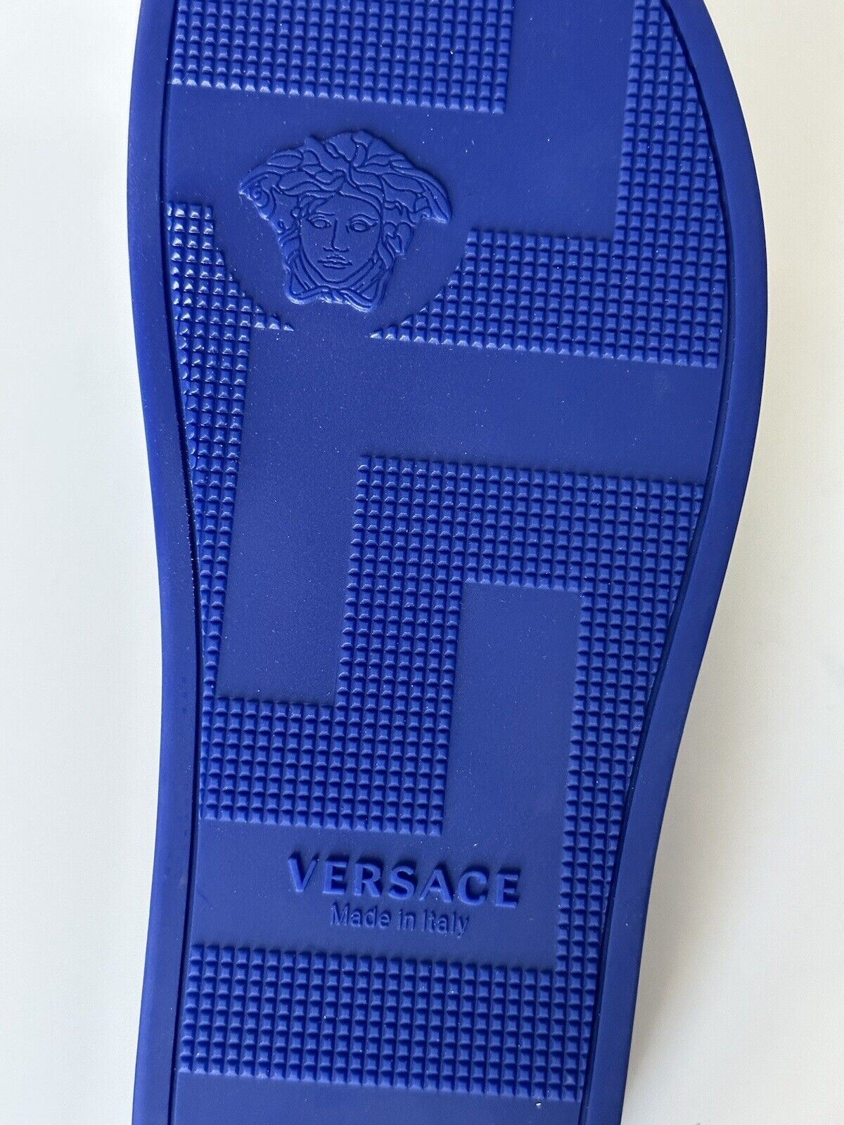 Сандалии Versace Smiley Medusa, синий/лаймовый, 450 долларов США 11 США (44 ЕС) DSU6516 IT 