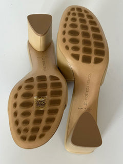 NIB $ 760 Bottega Veneta Kalbsleder Sandalen Schuhe Rohrzucker 9 US 651378 Italien 