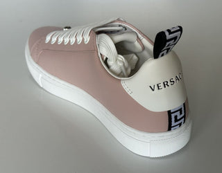 СПИ $750 Versace Low Top Румяные/белые кожаные кроссовки 8 США (38 евро) 1002773 