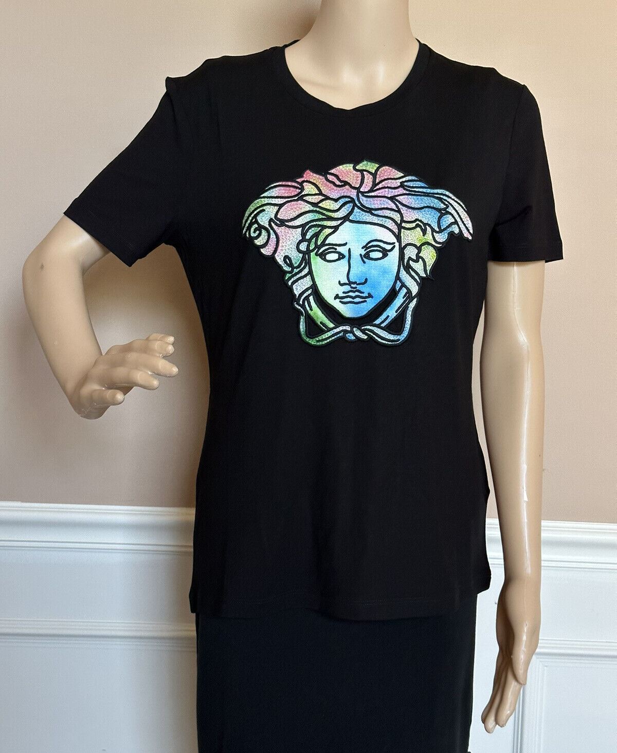 NWT $725 Versace Medusa Head Crystal-embellished T-Shirt  4 US (38 Euro) 1A00769