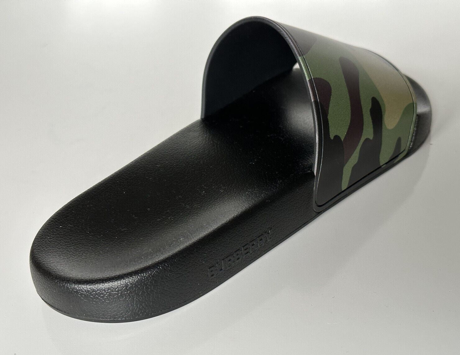 NIB $ 370 Burberry Camouflage Green Slides Sandalen 10 US (43 Euro) 8042712 