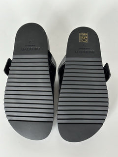 Женские блестящие черные сандалии Burberry Olympia стоимостью 770 долларов США 7 США (37) 8053308 Италия 