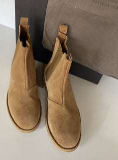 Коричневые замшевые ботильоны из телячьей кожи Bottega Veneta за 820 долларов США 13US (46 евро) 312345 