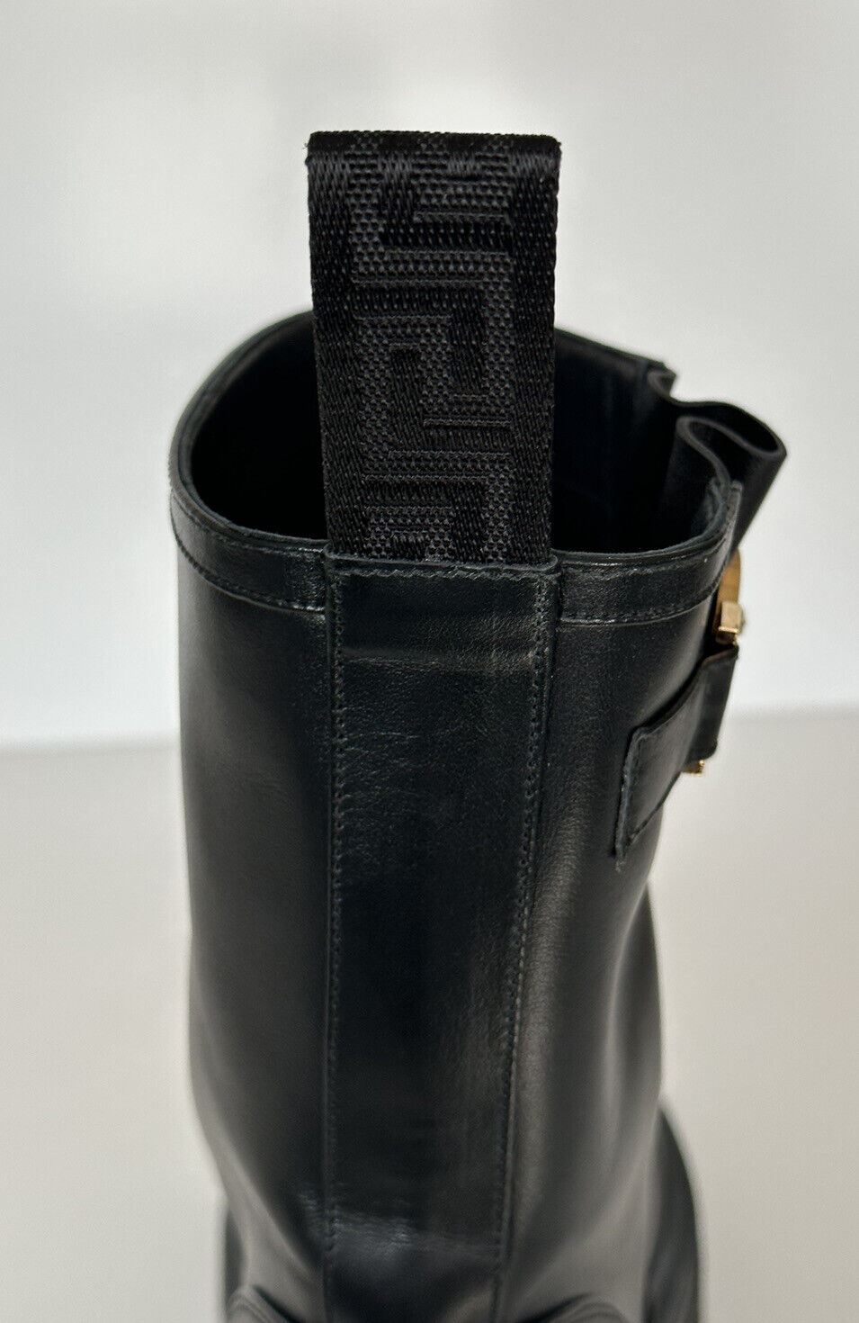 NIB 1300 $ Versace Leder Schwarze Lederstiefeletten 9 US (39 Euro) 1002863 Spanien 