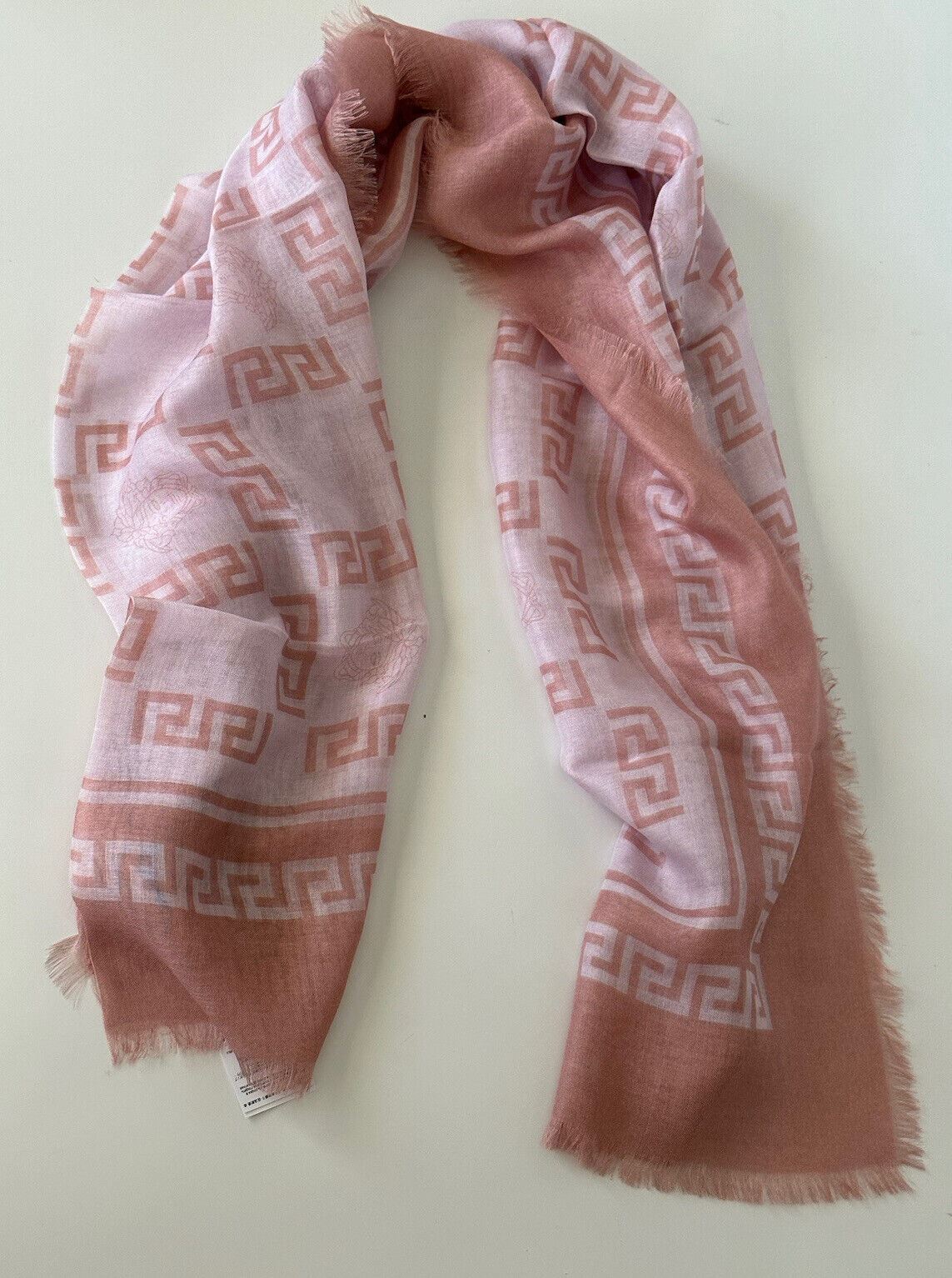 NWT $500 Versace Розовый шарф с принтом Medusa/греческий ключ 52Wx52L IF01401S Италия 