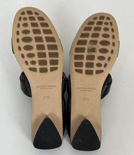 NIB Сандалии-мулы Bottega Veneta из телячьей кожи, черные 7,5, США 651374, $760 