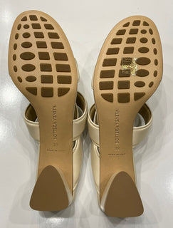 Сандалии-мулы Bottega Veneta из телячьей кожи Sea Salt 9, США 651376, NIB $840 