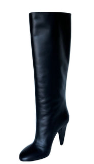 NIB $1550 Fendi Karligraphy Leather Knee Height Black Boots 8 US (38 Eu) 8W8223