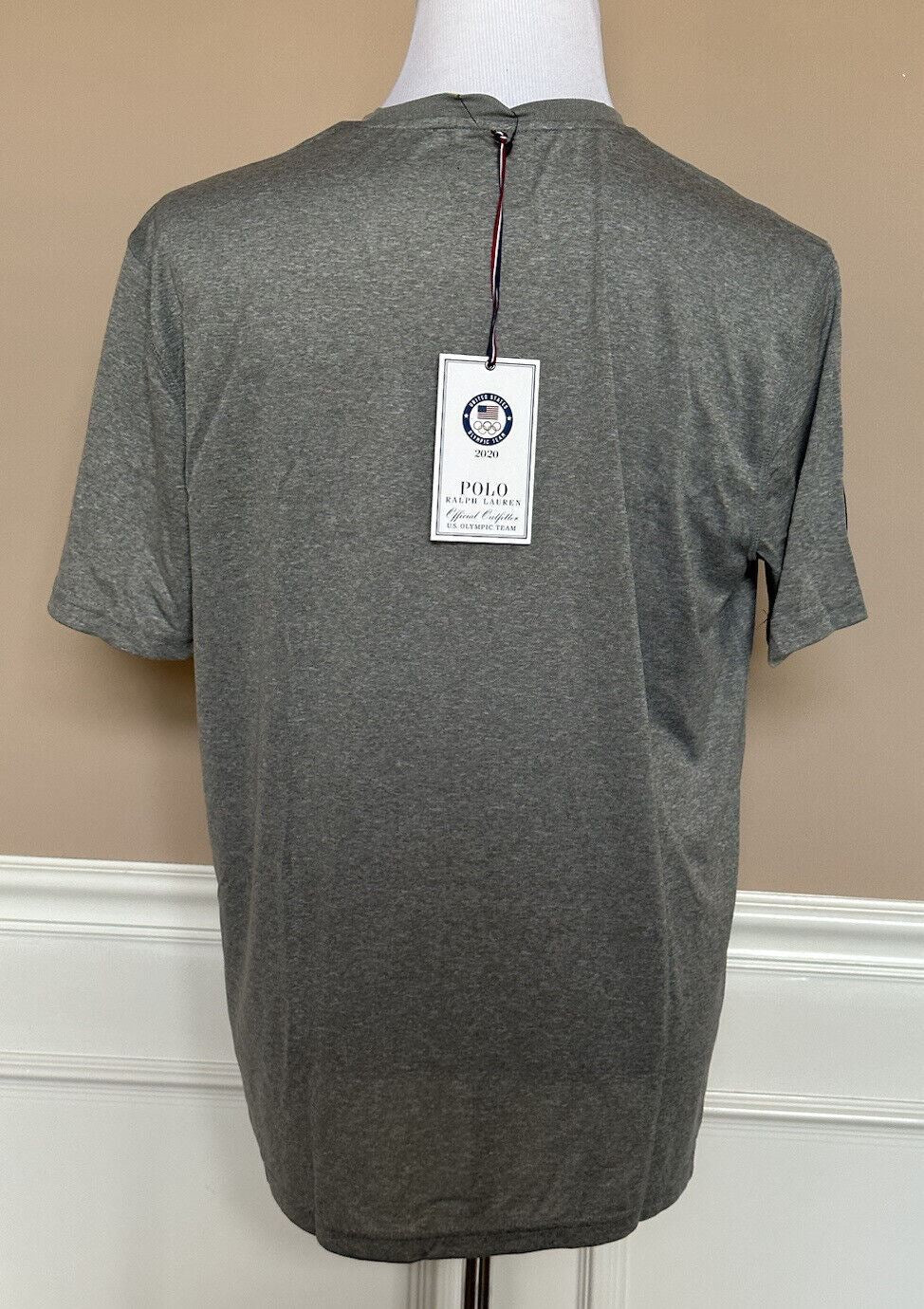 Neu mit Etikett: 59,50 $ Polo Ralph Lauren USA Team Kurzarm-Stretch-T-Shirt Grau L 