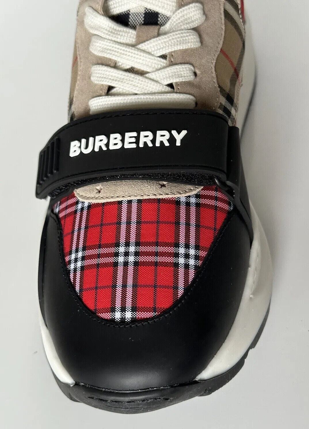 NIB 790 $ Burberry Herren Ramsey Mehrfarbige Sneakers 10 US (43 Euro) 8048632 Italien 