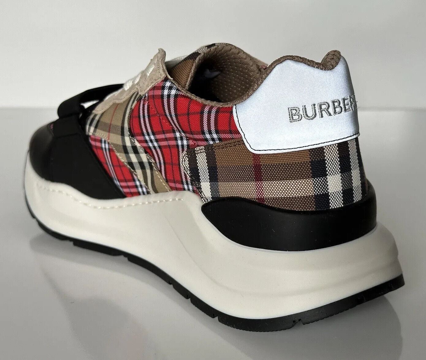 Мужские разноцветные кроссовки Ramsey Burberry 790 долларов США 12 США (45 евро) 8048632 Италия 