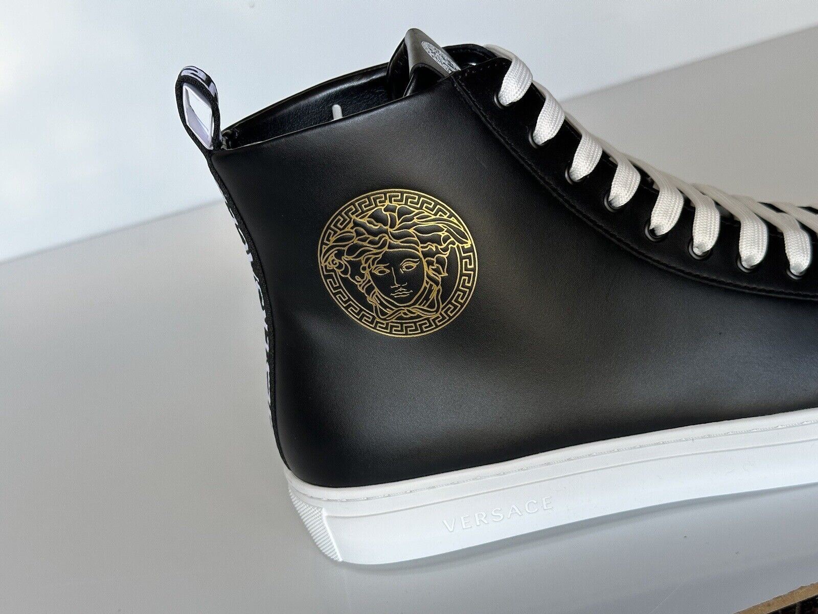 NWT $950 Versace Leather Medusa Logo Black High-top Sneakers 13.5 (46.5) 1002782