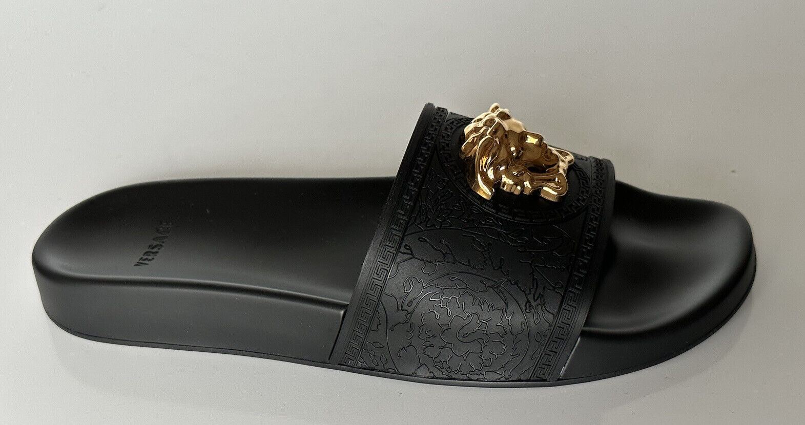 NIB $450 Versace Gold Medusa Head Slides Sandaals Black 10 US (40 Euro) Italy