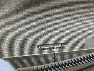 NWT 1150 долларов США Bottega Veneta Leathers Intrecciato Мини-сумка на плечо, золото 510564 IT 