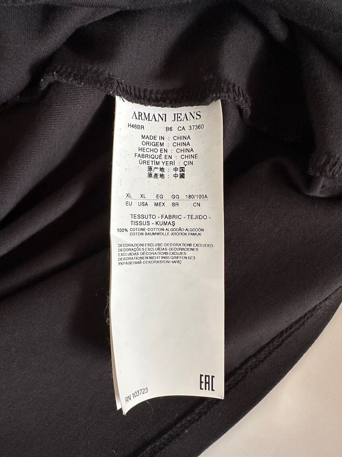 Armani Exchange Schwarzes Langarm-T-Shirt mit schmaler Passform, Größe XL 