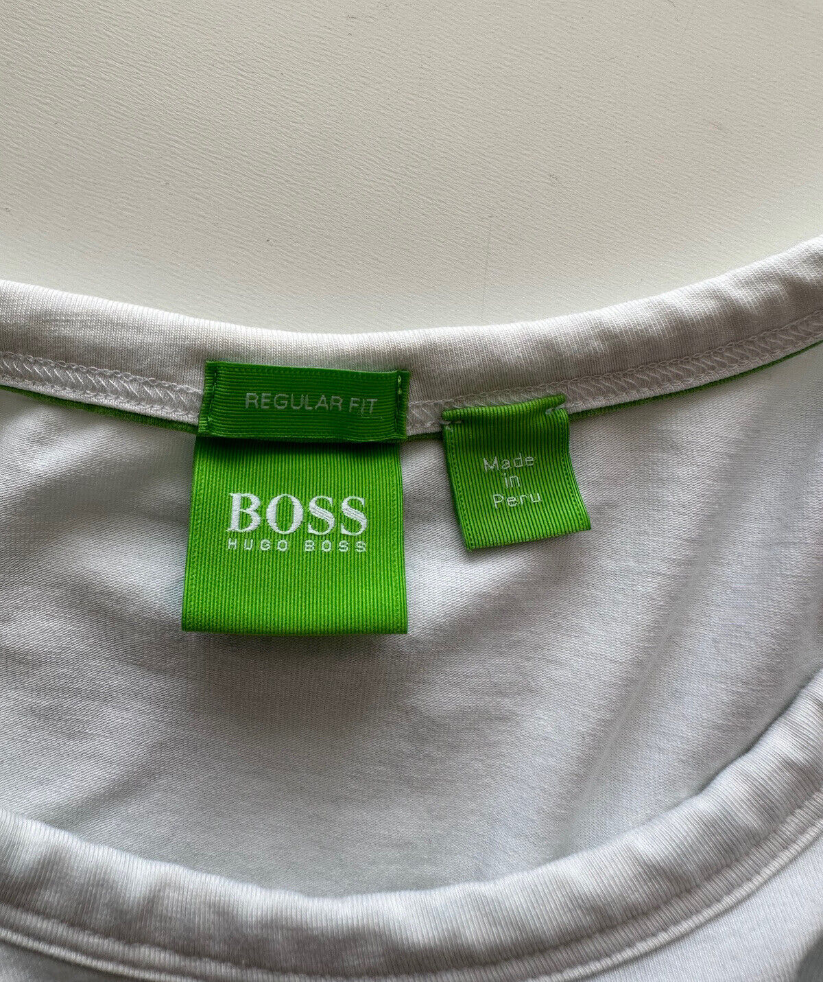 Boss Hugo Boss Green Label Logo Kurzarm weißes T-Shirt L (passt wie M)