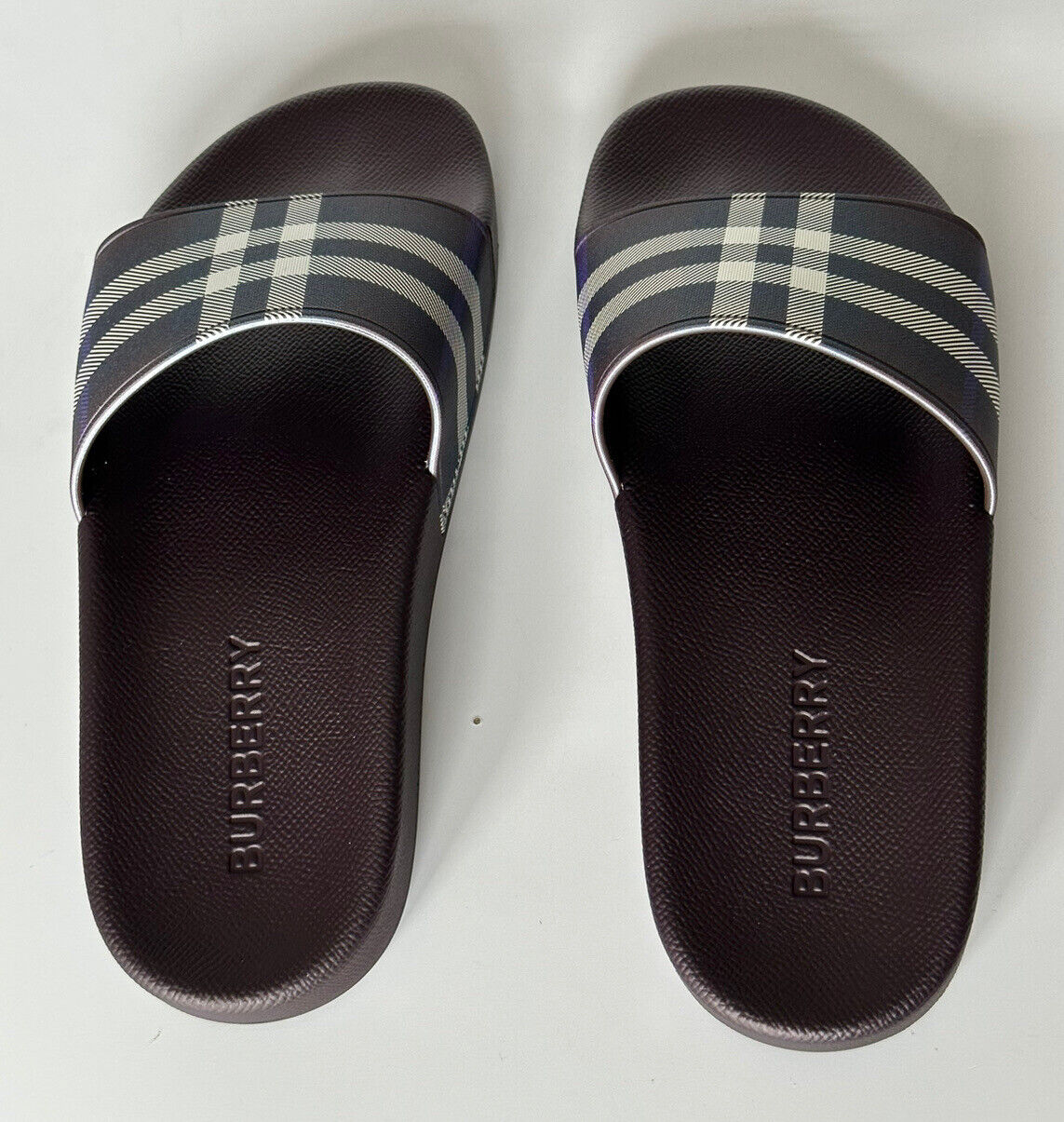 NIB $370 Burberry Women’s Furley Check Maroon Slide Sandals 8 US (38 Eu) 8057612